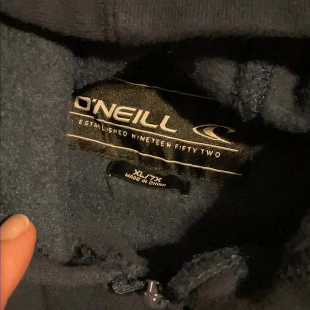 Boys O’Neill zip up hoodie